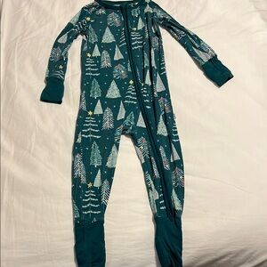 Little sleepies Christmas zippy 12-18 month
